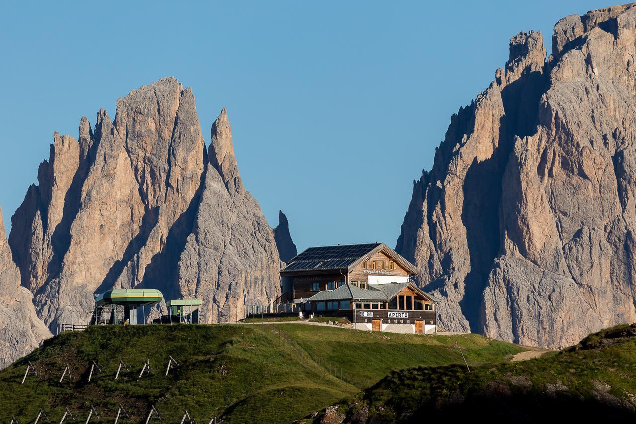 Rifugio Sass Bece Hotel กานาเซย์ ภายนอก รูปภาพ